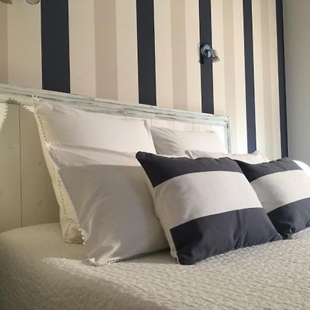 Domaine De La Fontaine Bed & Breakfast Chavagne Ngoại thất bức ảnh